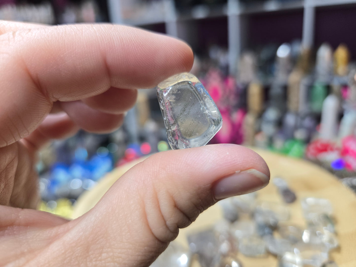 Inclusion Quartz Chips